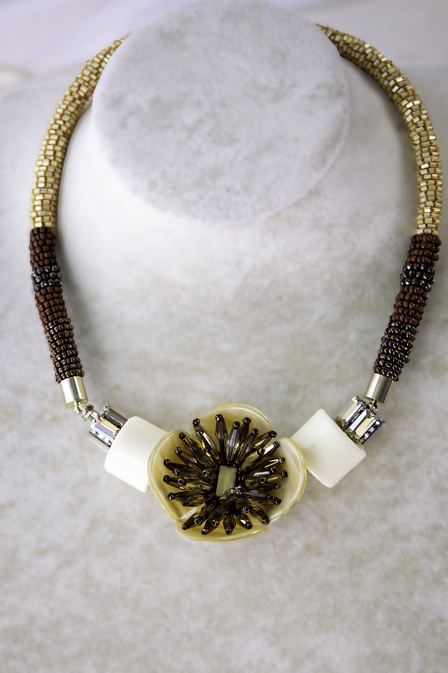 Flower Collar necklace