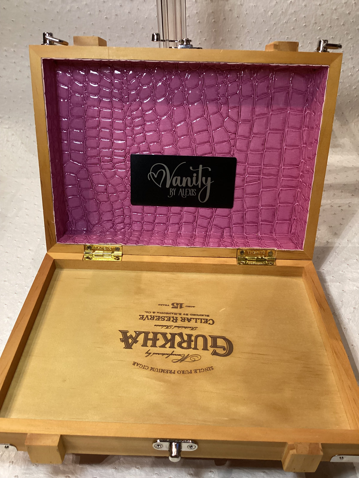 Gurhka Fuchsia Birch Cigar Box Handbag